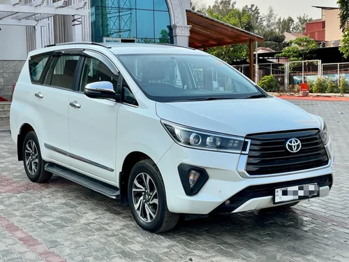 Toyota Innova Crysta